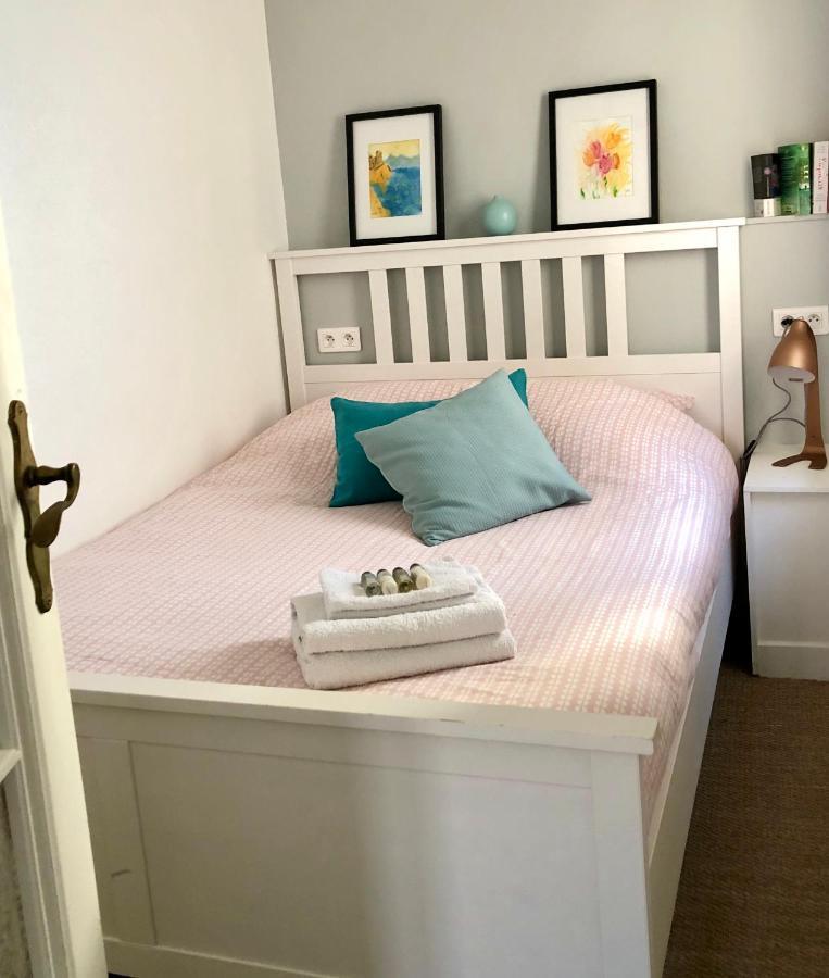 אנטיב Charming And Modernly Designed 2 Bedroom - Old Town מראה חיצוני תמונה