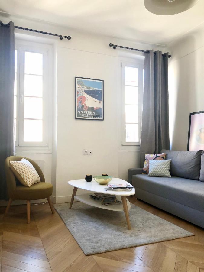 אנטיב Charming And Modernly Designed 2 Bedroom - Old Town מראה חיצוני תמונה